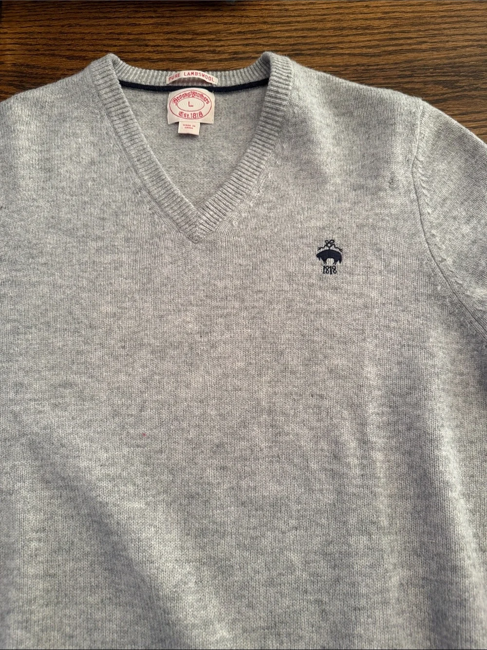 Men Vintage Brooks Brothers 1818 Pure Lambswool V Neck Sweater Gray Preppy Large
